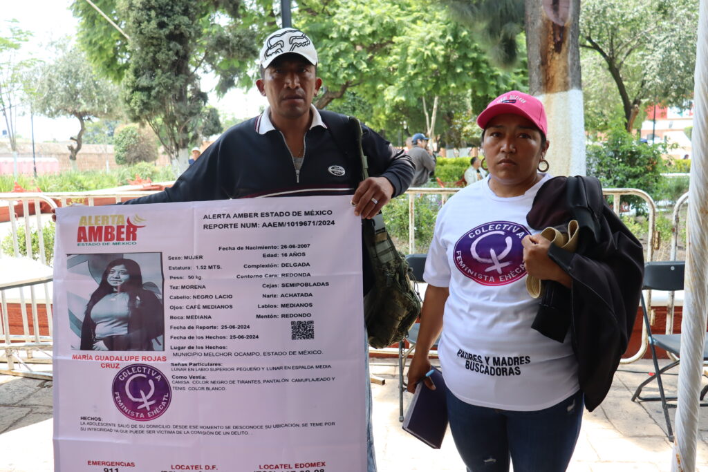 Solicitó una asesoría en DIF de Tultepec y ya no regreso a casa; padres piden destitución de la procuradora